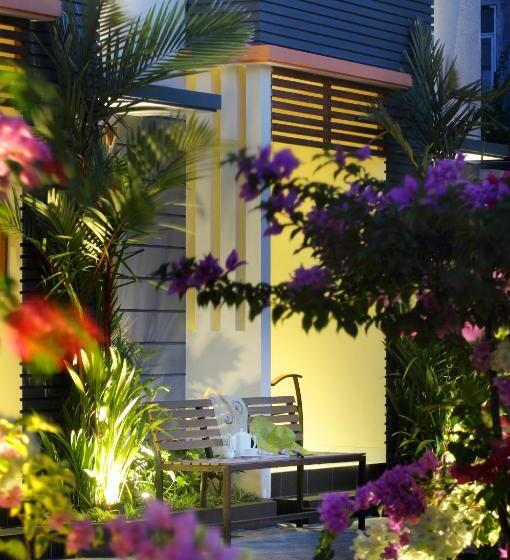 إقامة The Banyumas Villa