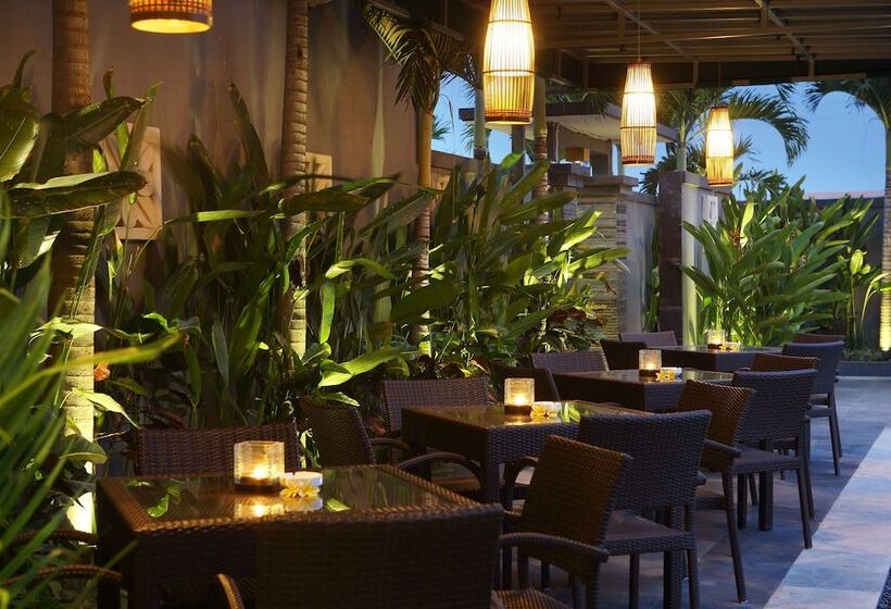 إقامة The Banyumas Villa