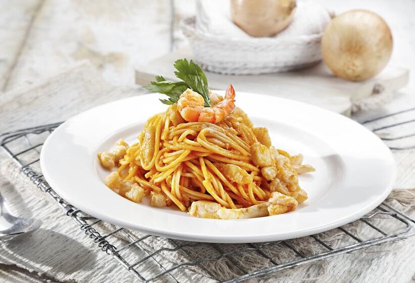 إقامة The Banyumas Villa