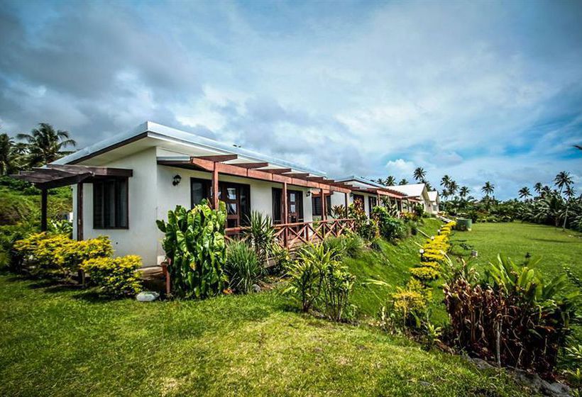 Taufua Beach Fales