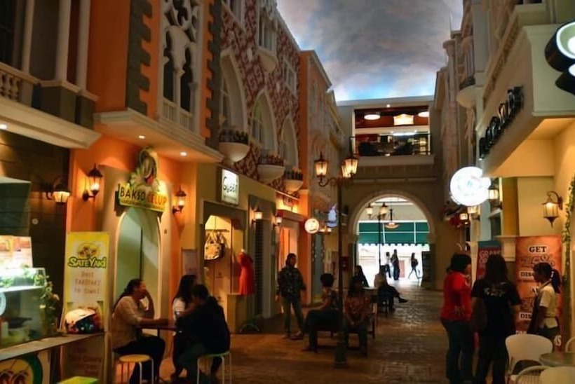 The Square