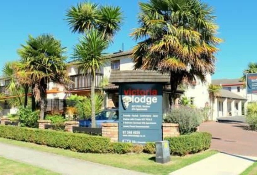 Victoria Lodge