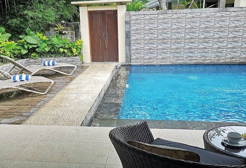 Villa Nirvana