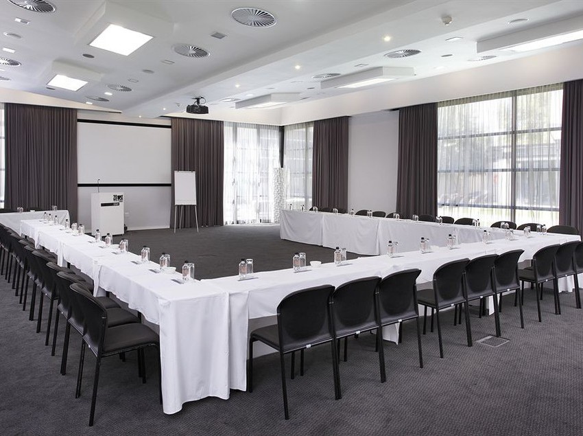 בית מלון כפרי The Capital 20 West