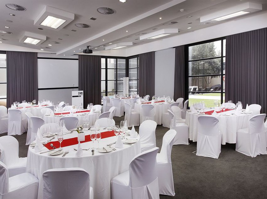 فندق The Capital 20 West