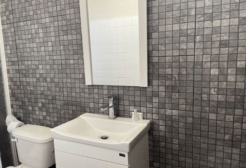 הוסטל Allende Morelia