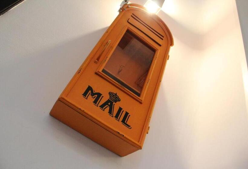 هاستل Oasis Backpackers' Toledo