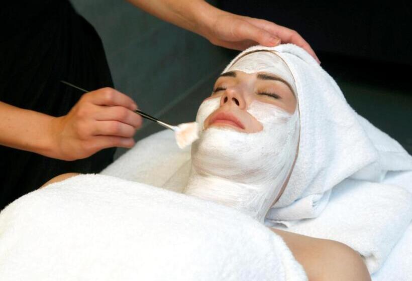 Apartahotel & Spa Jacetania