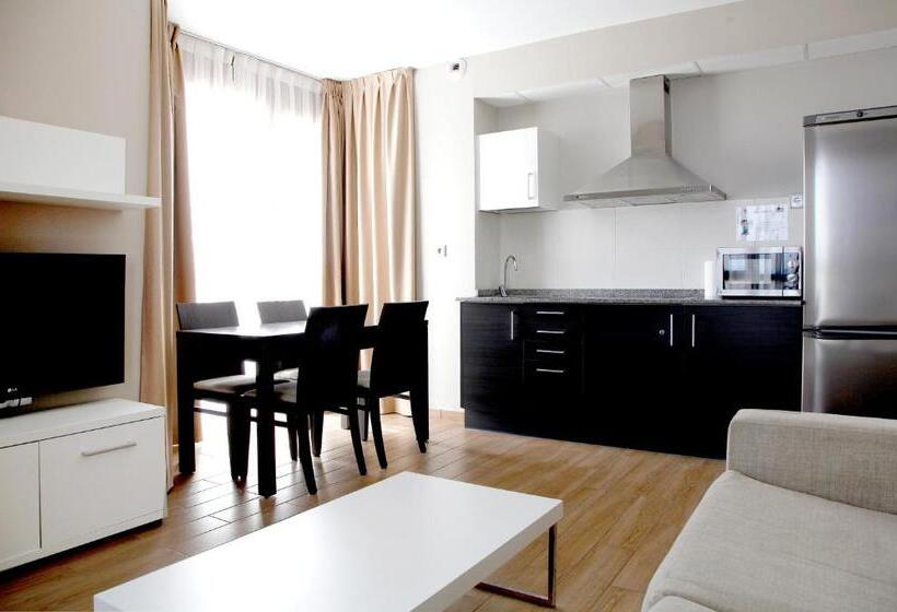 Apartahotel & Spa Jacetania