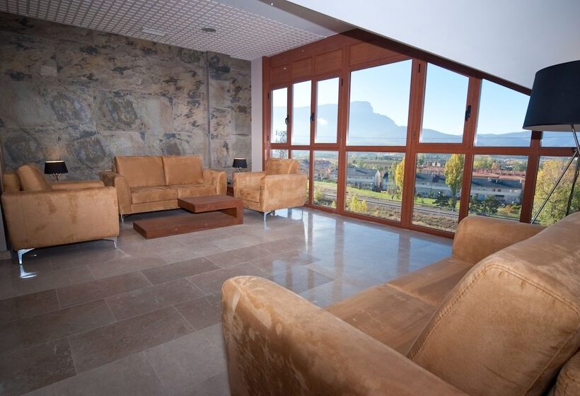 Apartahotel & Spa Jacetania