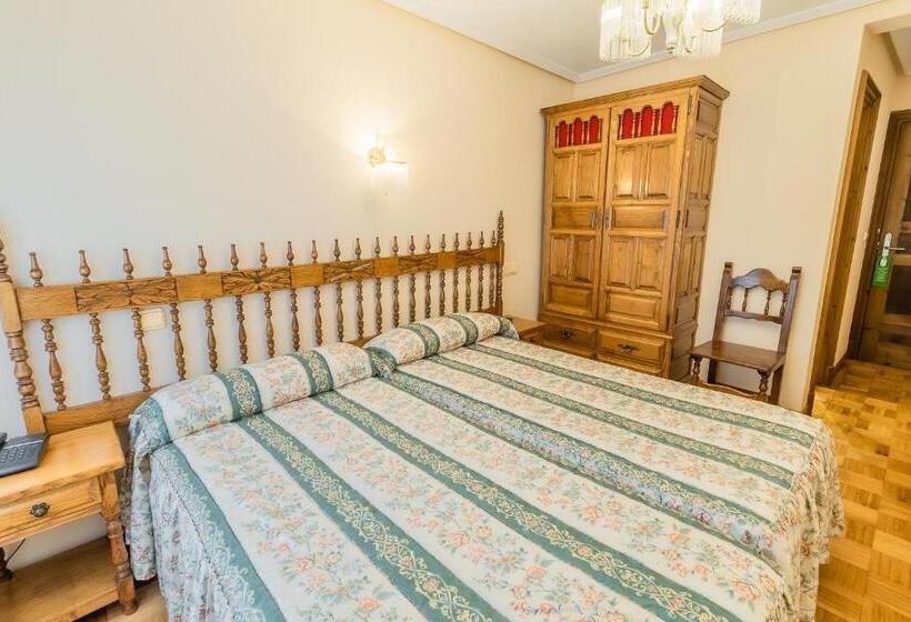 Apartamentos & Casas Rurales Santo Domingo De Silos