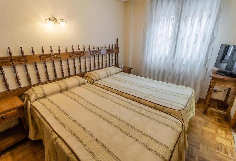 Apartamentos & Casas Rurales Santo Domingo De Silos