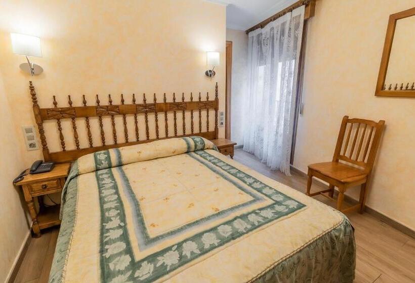 Apartamentos & Casas Rurales Santo Domingo De Silos