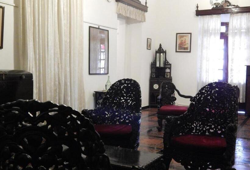 مبيت وإفطار Welcomheritage Panjim Inn