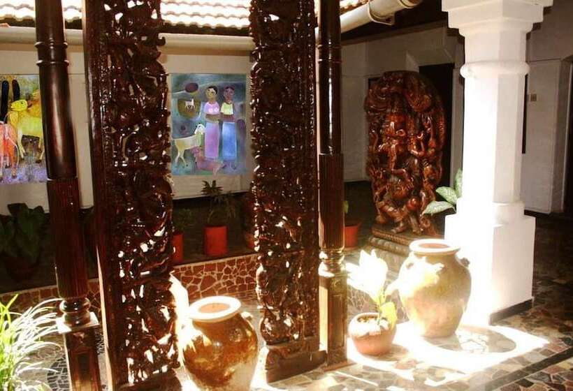 مبيت وإفطار Welcomheritage Panjim Inn