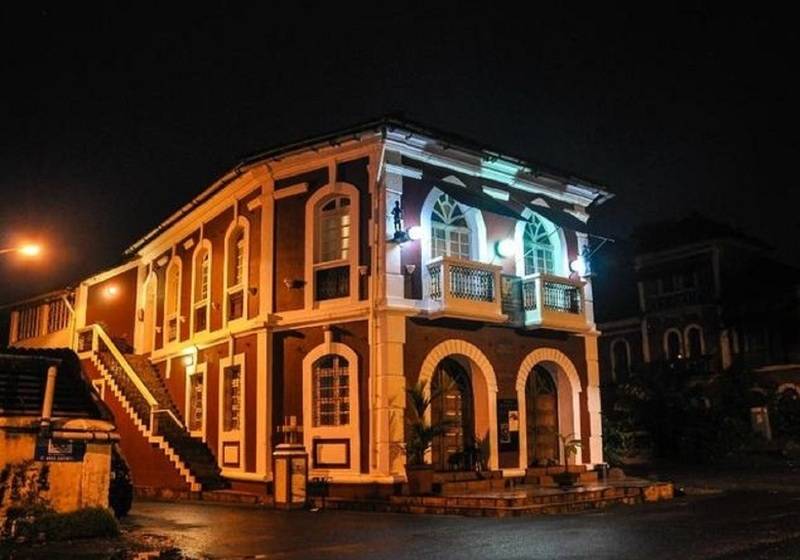 مبيت وإفطار Welcomheritage Panjim Inn