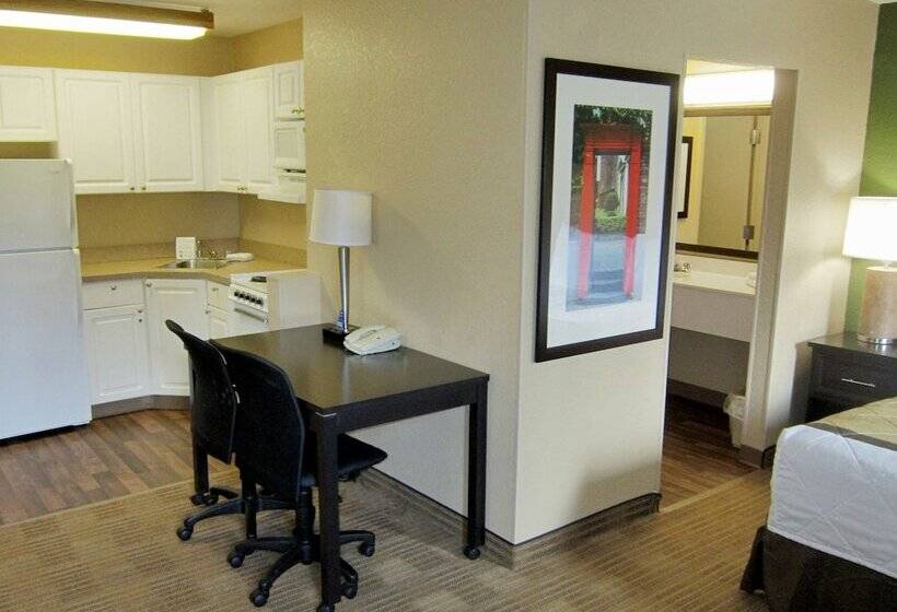 Extended Stay America Suites  Detroit  Novi  Orchard Hill Place