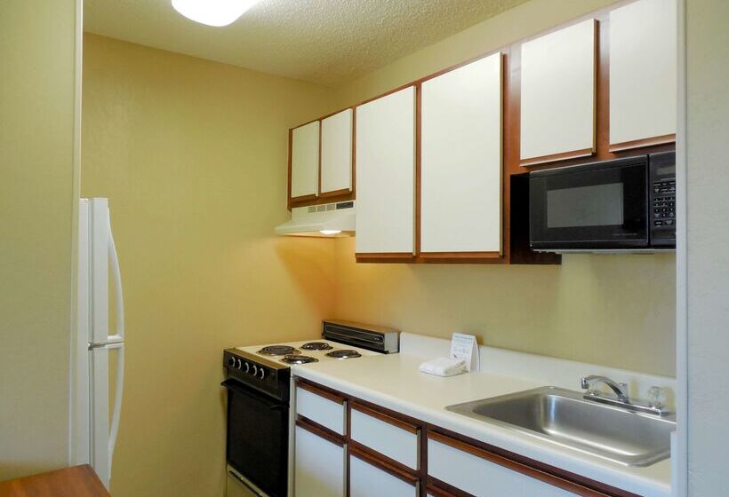 Extended Stay America Suites  Fort Lauderdale  Cypress Creek  Nw 6th Way