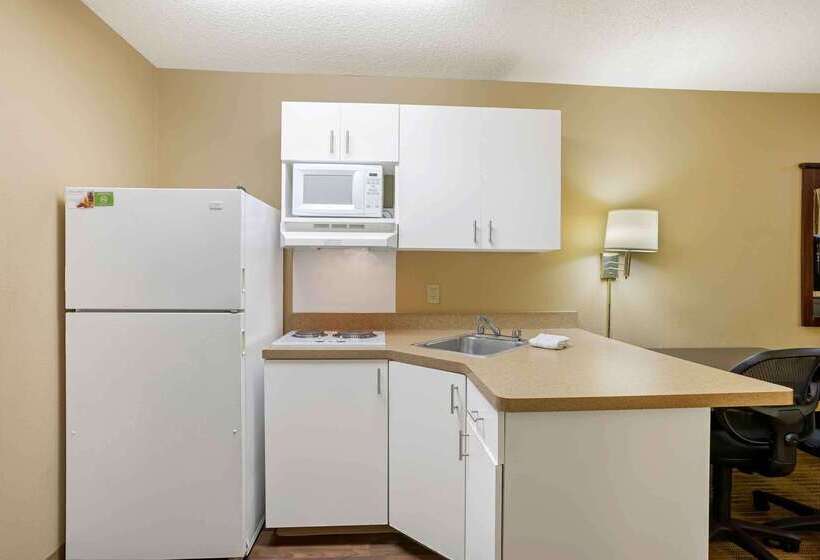 Extended Stay America Select Suites   Springfield   South