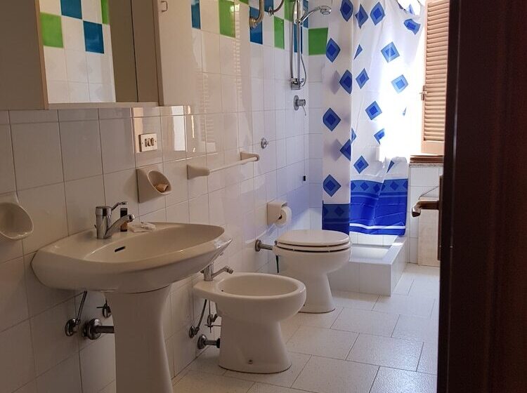 Gravina Resort & Apartments