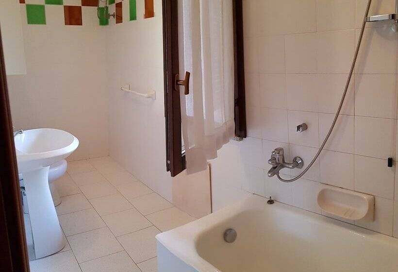 Gravina Resort & Apartments