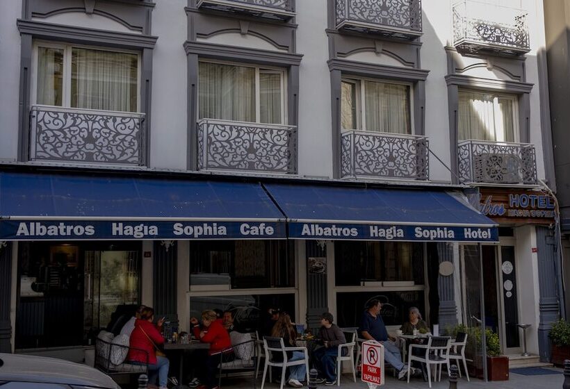 هتل Albatros Hagia Sophia