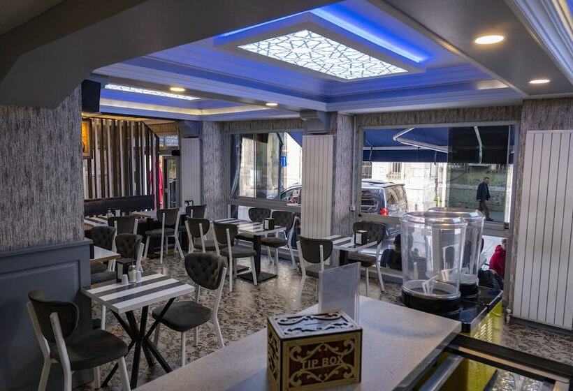 هتل Albatros Hagia Sophia