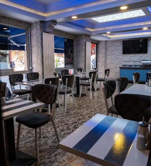 هتل Albatros Hagia Sophia