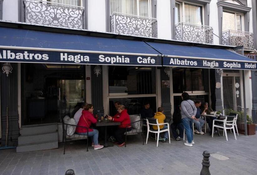 هتل Albatros Hagia Sophia