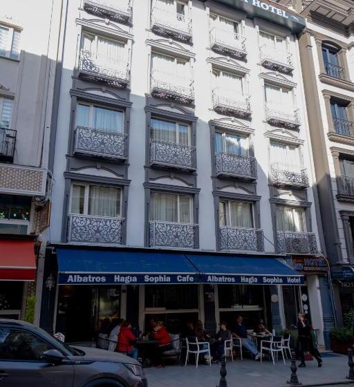 هتل Albatros Hagia Sophia