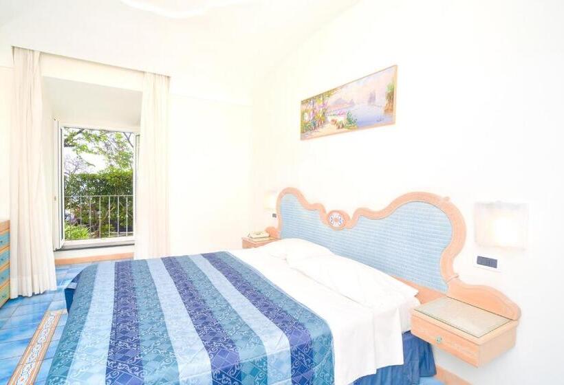 فندق Albergo Italia   Beach