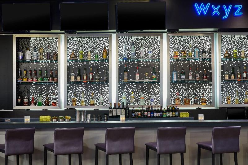 Отель Aloft Dulles Airport North