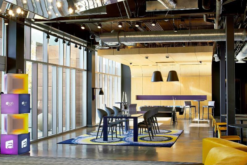 Отель Aloft Dulles Airport North