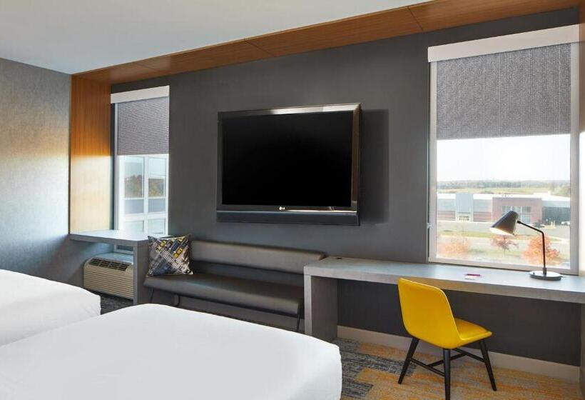 Отель Aloft Dulles Airport North