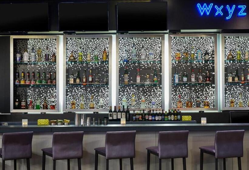 Отель Aloft Dulles Airport North