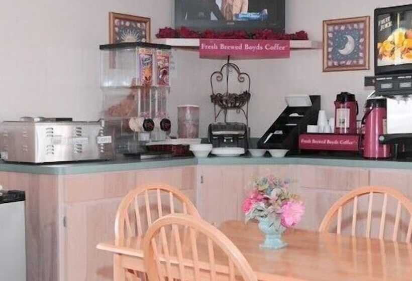 فندق American Inn Cleburne