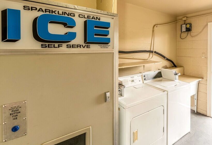 酒店 Americas Best Value Inn And Suites Flagstaff