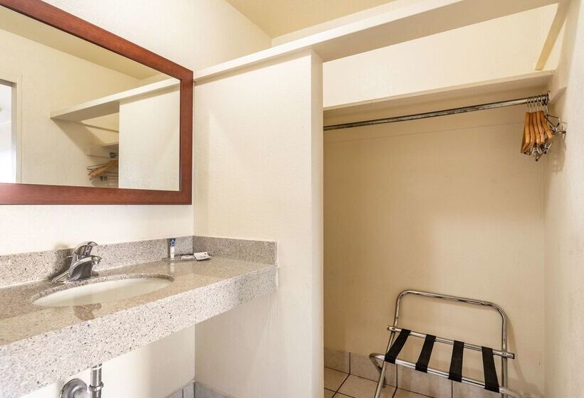 فندق Americas Best Value Inn And Suites Flagstaff