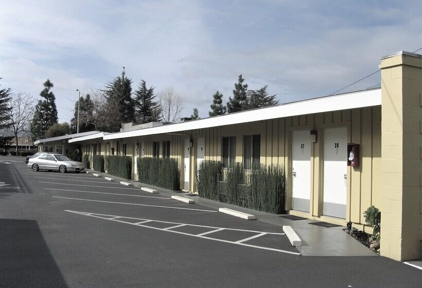 فندق Palo Alto Lodge
