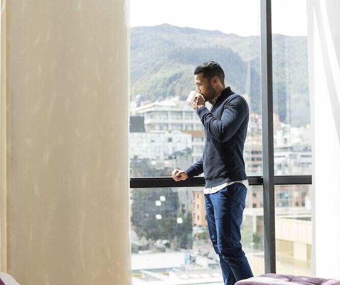 فندق Bh Parque 93