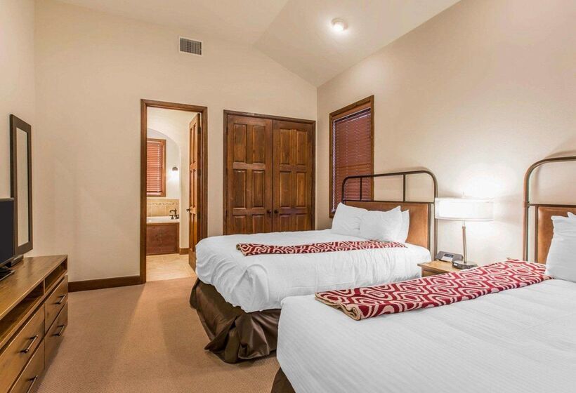 בית מלון כפרי Bluegreen Vacations Big Bear Village, Ascend Resort Collection