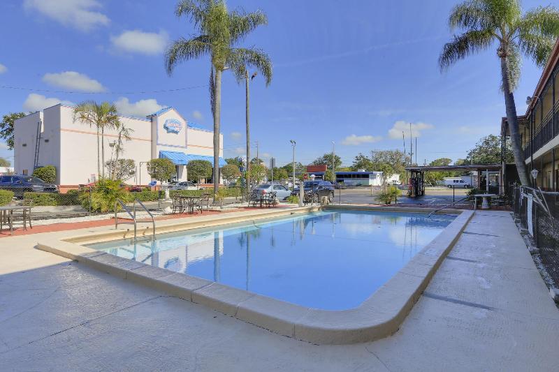 ホテル Budget Inn St.petersburg