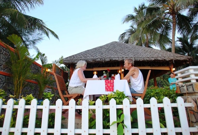 هتل Canary Beach Resort