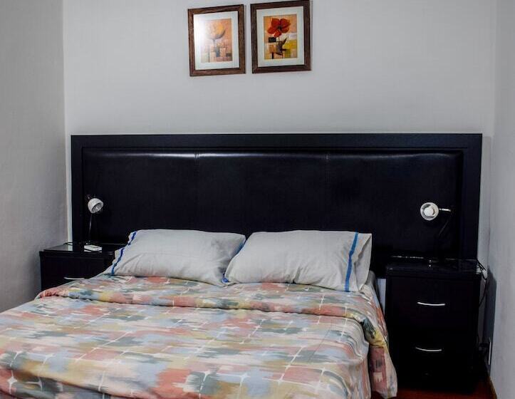 هتل Casablanca Montevideo