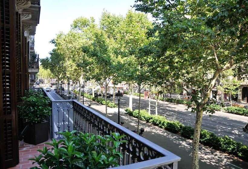 هتل Center Gran Via