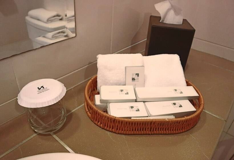 فندق Cherengin Hills Convention & Spa Resort