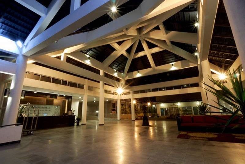 فندق Cherengin Hills Convention & Spa Resort