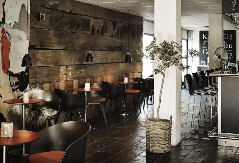 هتل Comwell Roskilde