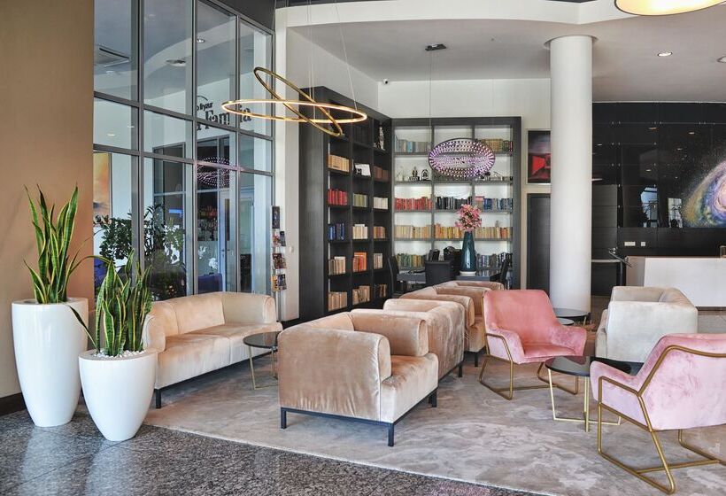 هتل Copernicus Toruń