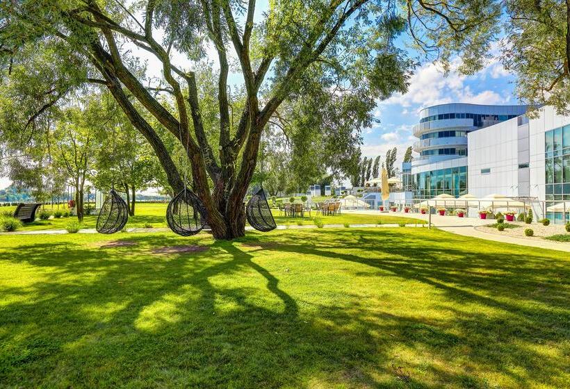 هتل Copernicus Toruń